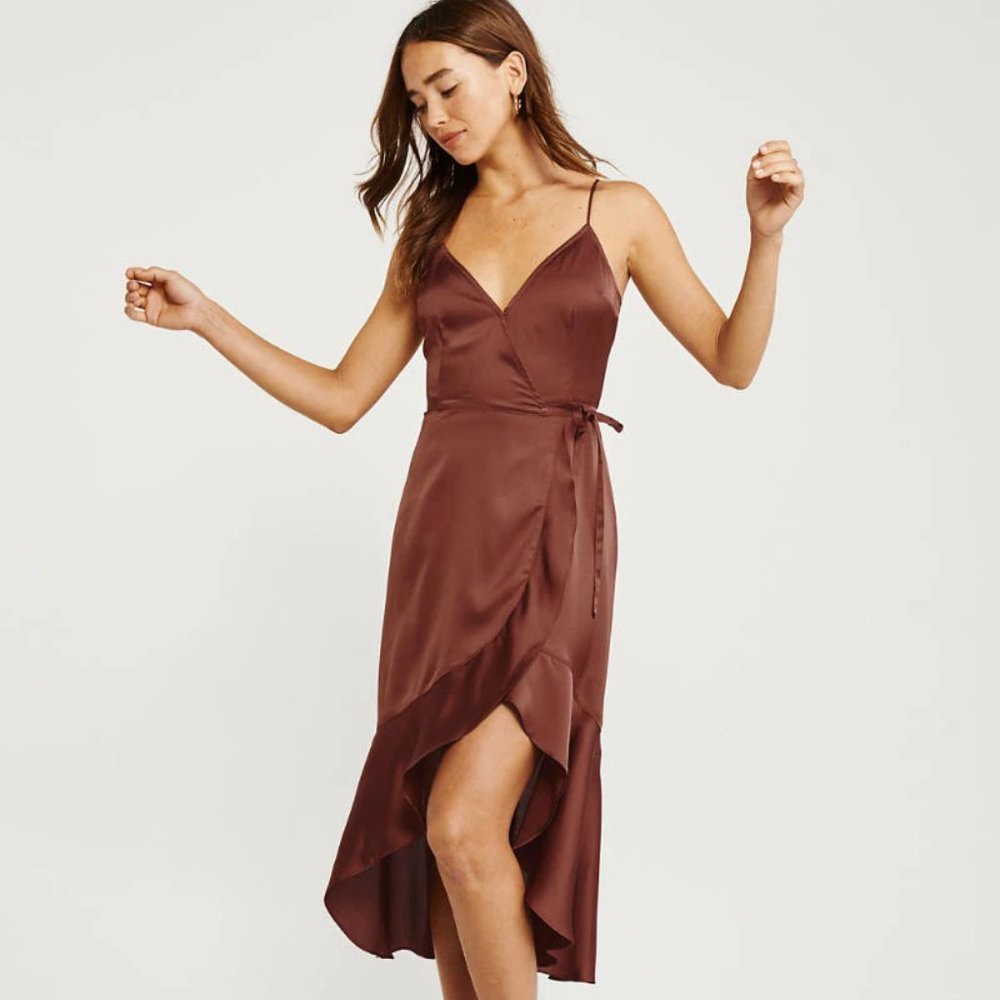 A&FITCH DRESSES Ruffle Hem Satin Midi (Terracotta)